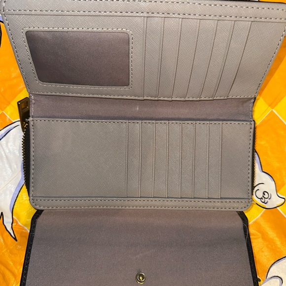 Black Fossil Wallet - Picture 3 of 3